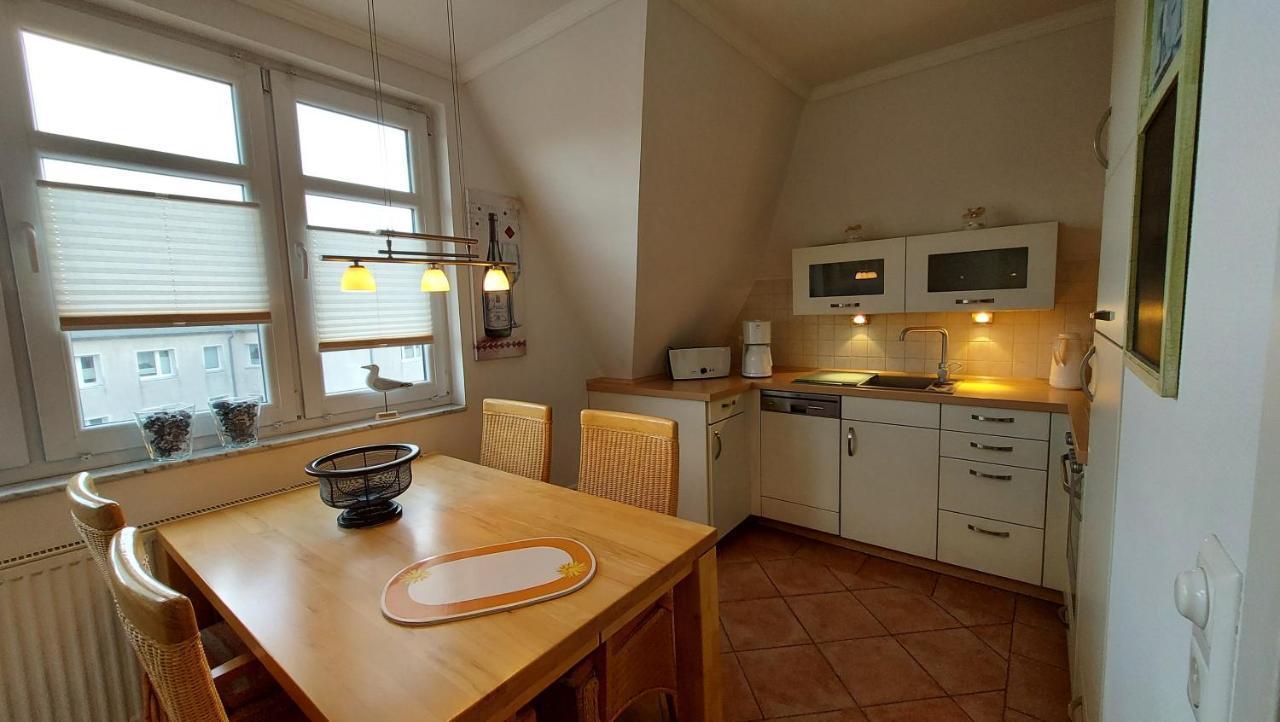 Ferienwohnung Hafenblick Wiek auf Rügen 외부 사진